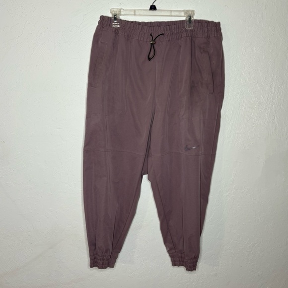 Nike Pants - Women's Nike Plus Size 1X Elastic Waist DC6942 Dusty Pink Polyester Jogger Pants